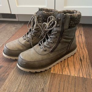 Bearpaw winter boots